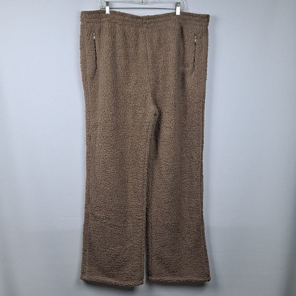 Skims ladies Teddy lounge pants NWT‎